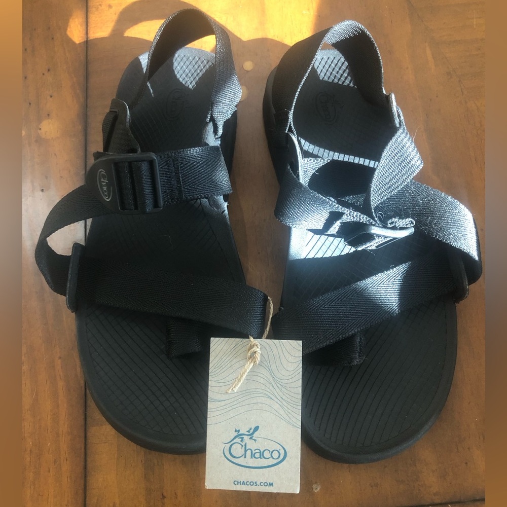 Men’s Chaco Sandals NIB size 9